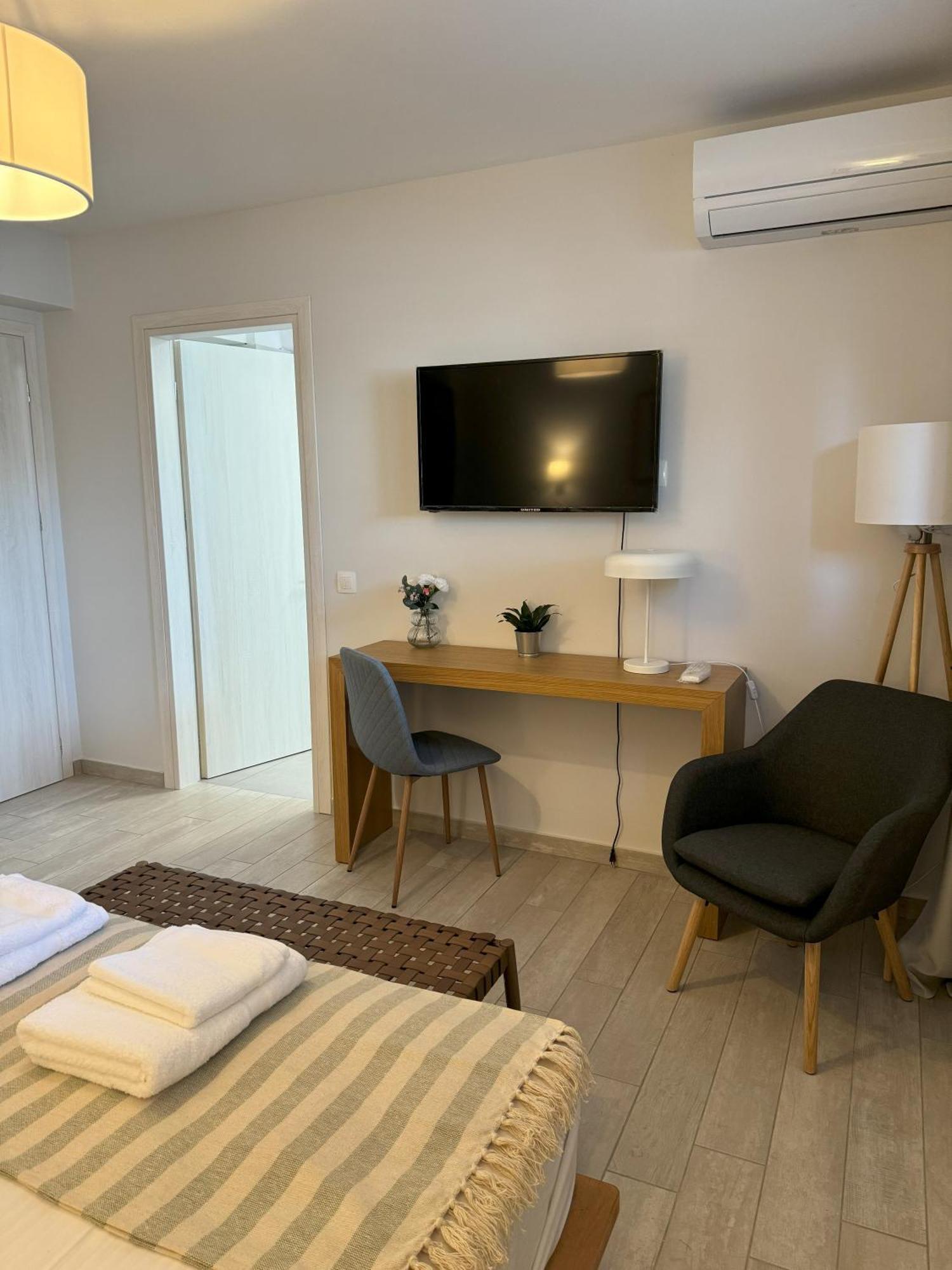 Acra Melia Appartement PalaiónTsiflíkion Buitenkant foto