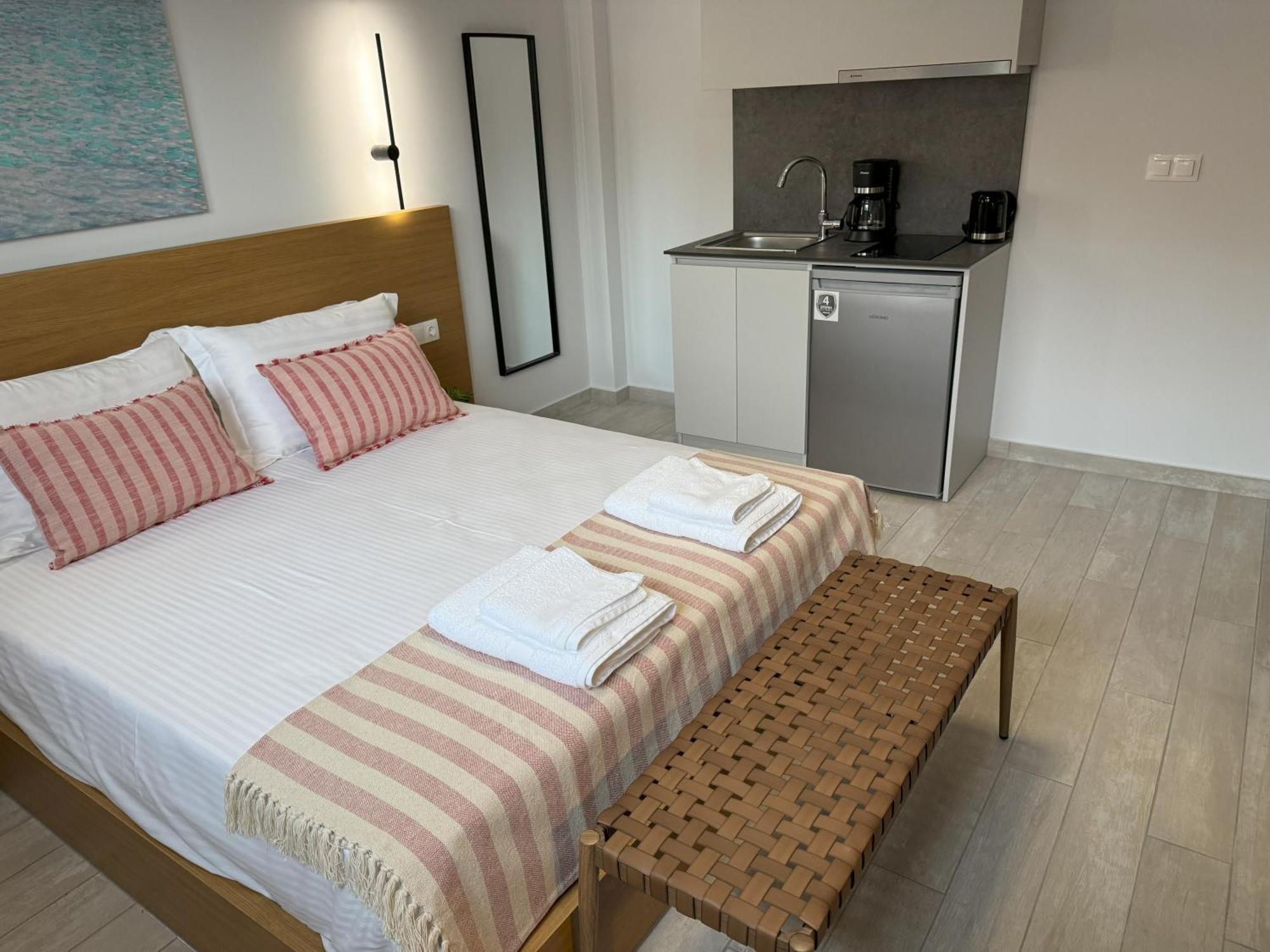 Acra Melia Appartement PalaiónTsiflíkion Buitenkant foto